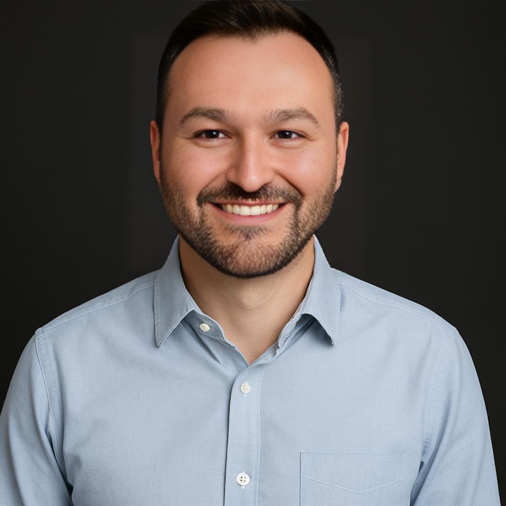 Dimi Bespalov - Generative AI Consultant
